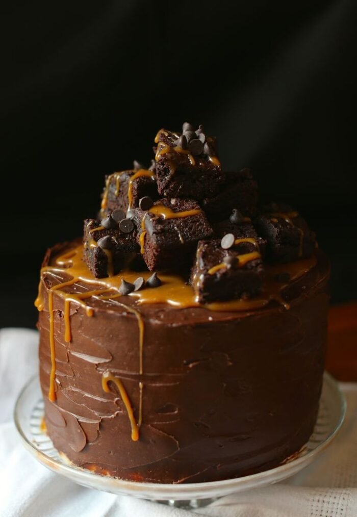 Salted Caramel Chocolate Toffee Cake